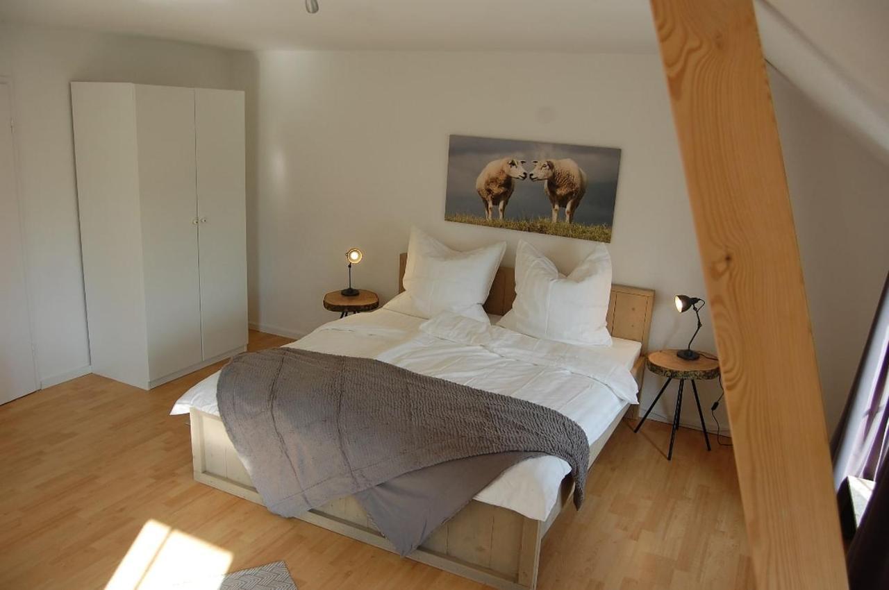 Krummhörn Ferienwohnung Im Gulfhof מראה חיצוני תמונה